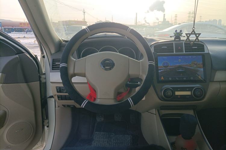 Used Nissan Sylphy 2018 Classic 1.6XE+ Manual Leading Edition Steering Wheel