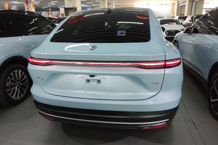 Used Nio EC6 2024 75 kWh