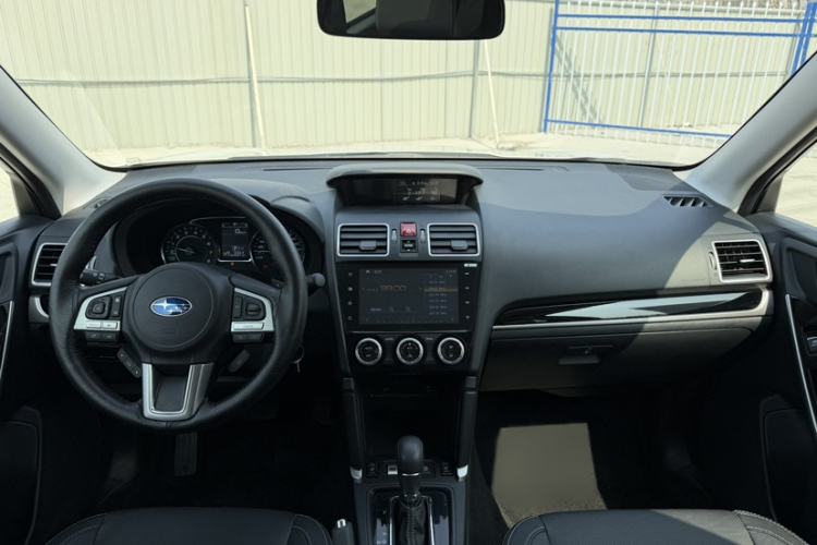 Used Subaru Forester 2016 2.5i Luxury Navigation Edition
