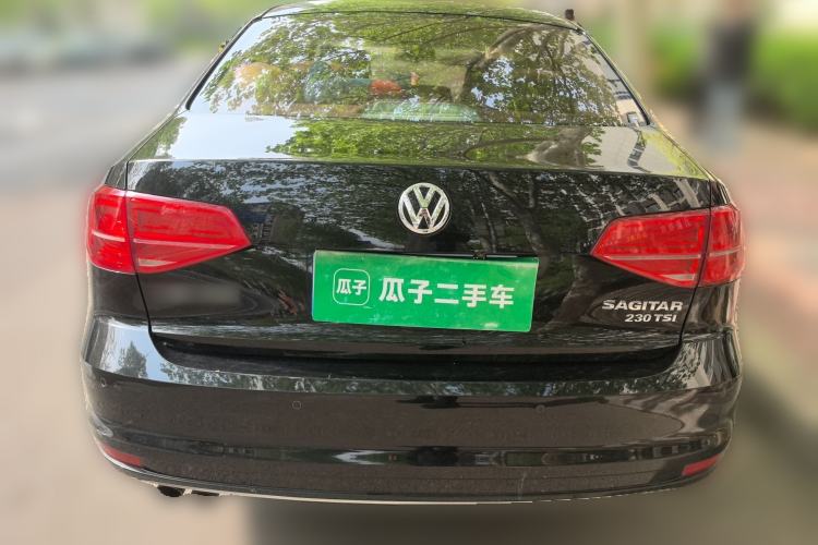 Used Volkswagen Sagitar 2015 230TSI Automatic Comfort Version