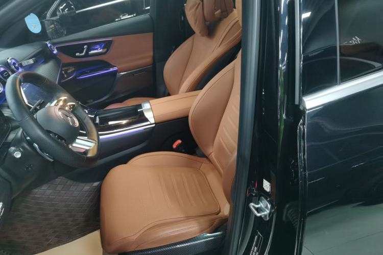 Used Mercedes-Benz GLC 2023 GLC 300 L 4MATIC Luxury 7-Seater Left Front Seat