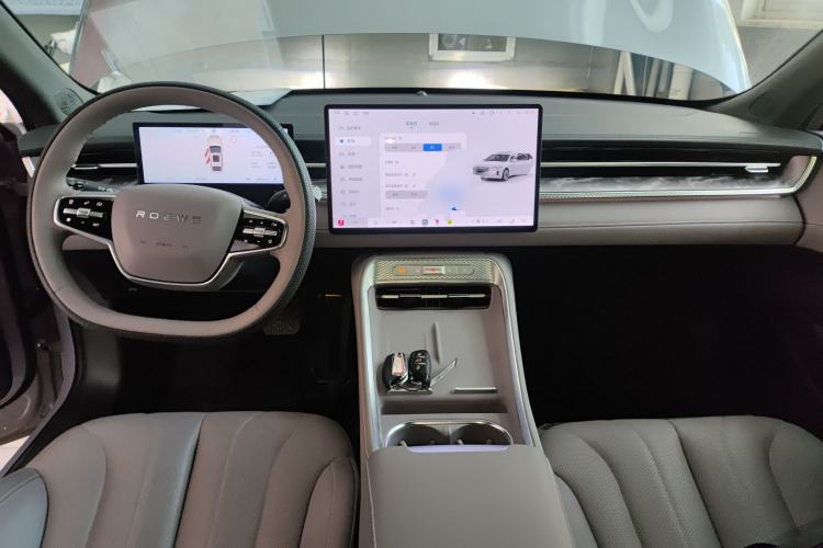 Used Roewe M7 DMH 2025 Model 160km Enjoyment Version
