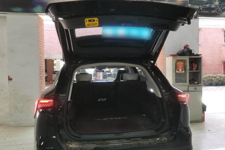 Used JETOUR Dashing i-DM 2023 1.5T DHT Lightning