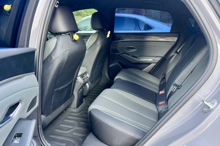 Used BYD Qin L 2026 DM-i 128KM Leading Edition Interior 1