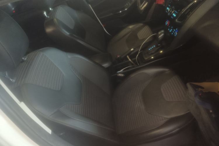 Used Ford Focus 2017 Sedan 1.6L Automatic Fashion Edition Smart Drive Version