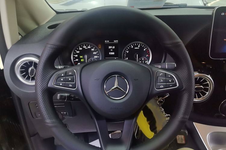 Used Mercedes-Benz Vito 2021 2.0T Elite Version 7 Seats