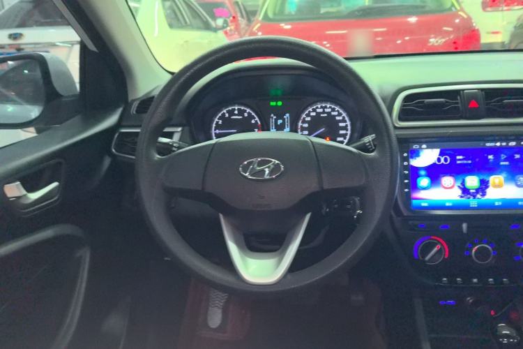 Used Hyundai Verna (older generation) 2017 1.4L Automatic YueXiang Edition China V-standard