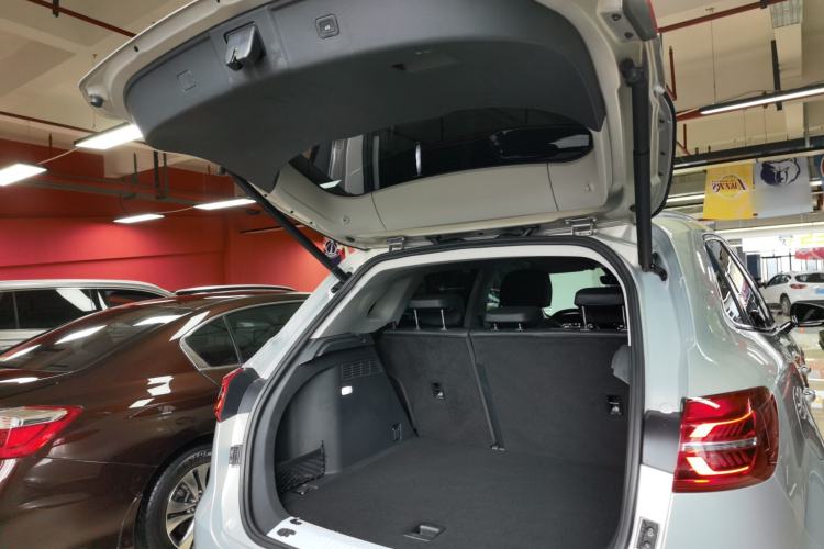 Used Hongqi HS5 2019 2.0T Smart Connect Flagship All-Wheel-Drive Version
