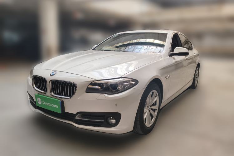 Used BMW 5 Series 2015 520i Elegant Edition