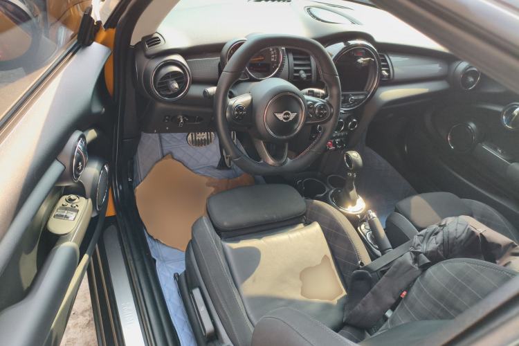 Used MINI 2014 1.5T COOPER Excitement Driver Seat