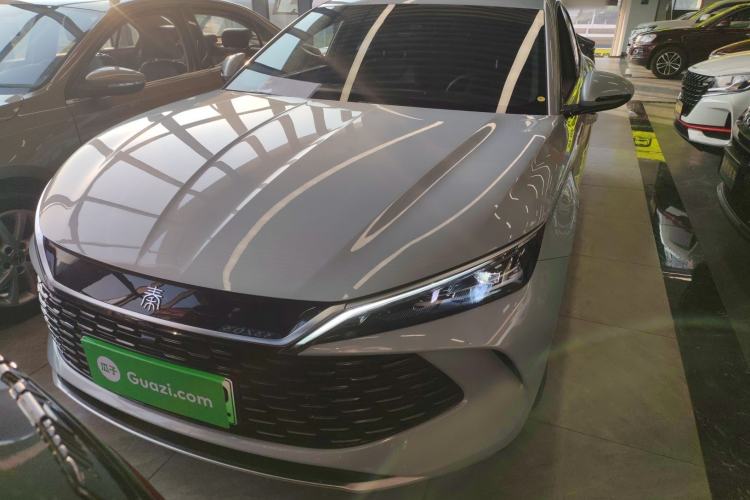Used BYD Qin L 2024 DM-i 80KM Leading Model
