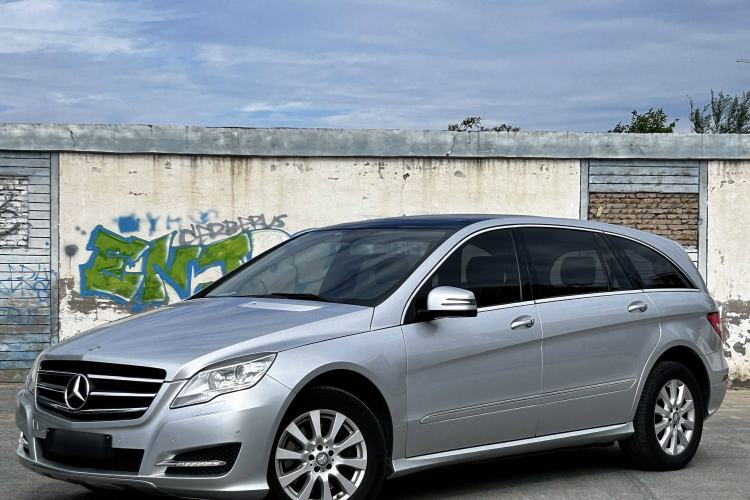 Used Mercedes-Benz R-Class 2011 R 350 L 4MATIC