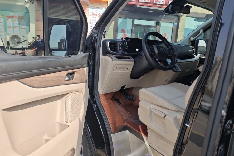 Used Ford Tourneo Custom 2023 2.0T Automatic Comfort Edition Driver Seat