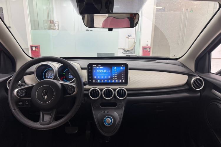 Used ORA Black Cat 2021 351 km Luxury Version Interior 4