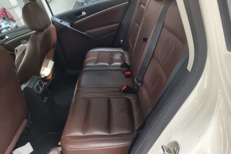 Used Volkswagen Tiguan 2016 300TSI Automatic Two-Wheel Drive Luxury Edition Left Rear Seat