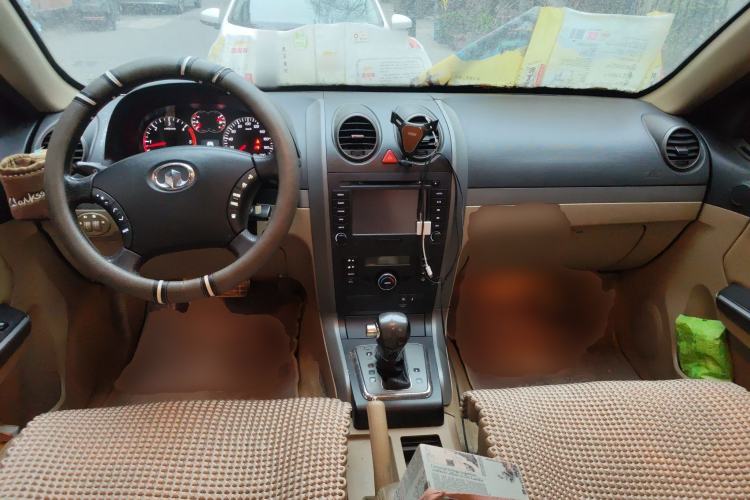 Used Haval H5 Classic 2011 European-style Green Silence 2.0T Automatic Two-Wheel Drive Luxury Model
