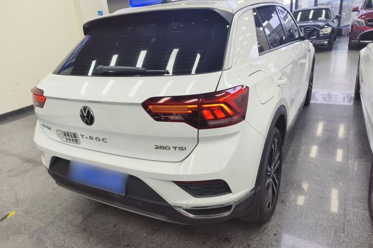 Used Volkswagen T-ROC 2021 280TSI DSG Two-Wheel Drive Comfort Connect Edition Rear Right 45 Deg