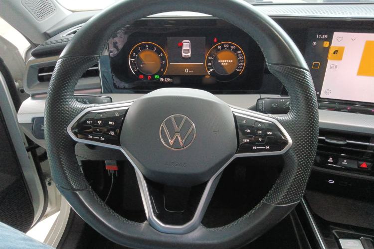 Used Volkswagen Lamando 2023 Lavida L 280TSI DSG Cool & Spicy Edition Steering Wheel