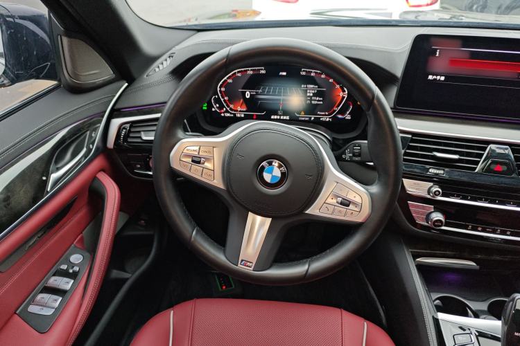 Used BMW 5 Series 2022 Second Facelift 525Li M Sport Package