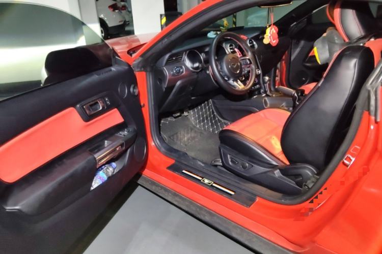 Used Ford Mustang 2019 2.3T Automatic Hardtop Base Version U.S. Specification Driver Seat