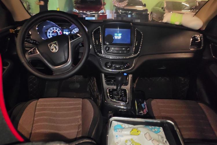 Used Baojun 560 2016 1.8L iAMT Luxury Model
