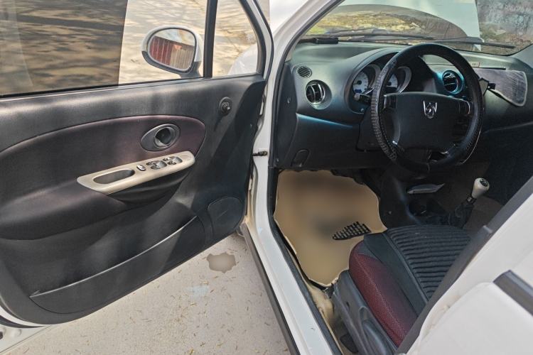 Used Baojun Lechi 2012 Revised Version 1.2L Manual Sporty Edition Dynamic Type