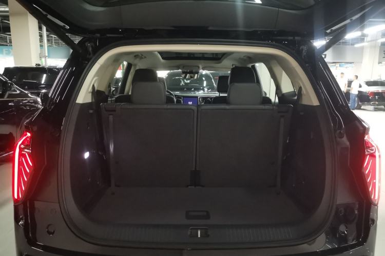 Used Hongqi HS7 PHEV 2024 2.0T PHEV Four-Wheel Drive Flagship Edition 6 Seats
