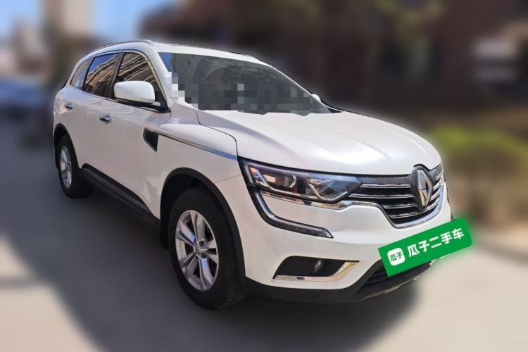Used Renault Koleos 2017 2.0L Two-Wheel Drive Luxury Edition Front Right 45 Deg