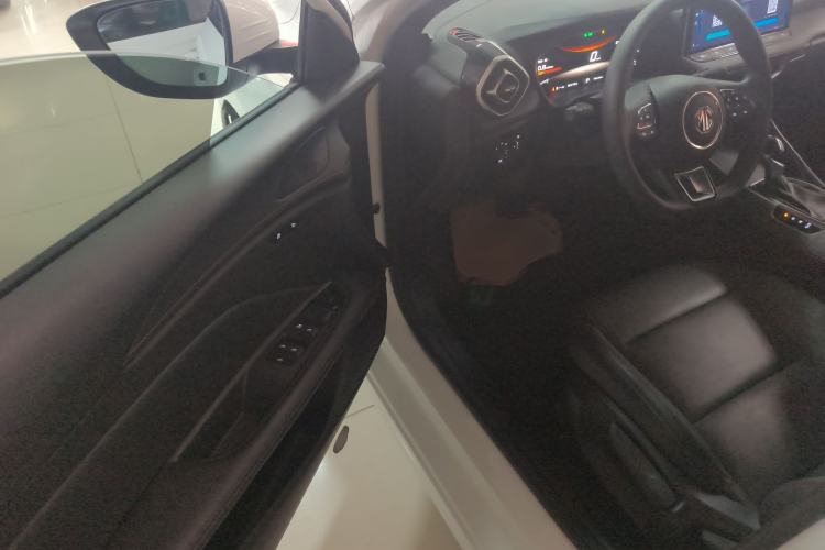 Used MG 5 2025 180 DVVT Global Luxury Edition