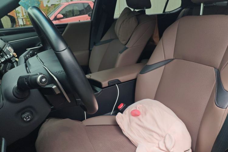 Used Lexus ES 2022 300h Excellence Edition