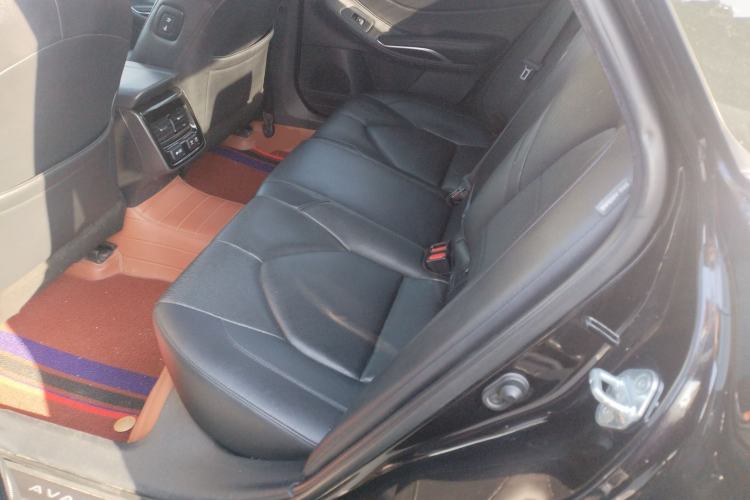 Used Toyota Avalon 2019 2.0L XLE Premium Edition China VI