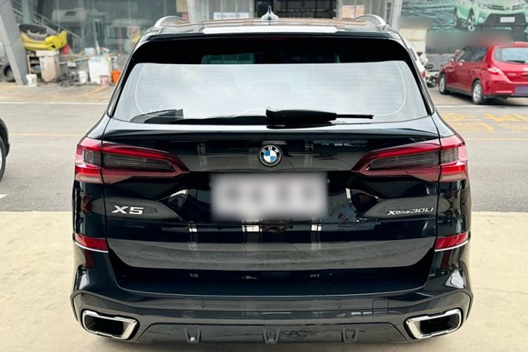 Used BMW X5 2022 Restyled xDrive 30Li Luxury Version M Sport Package