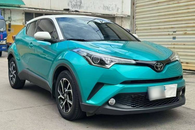 Used Toyota C-HR 2018 2.0L Leading with Sunroof China V Standard
