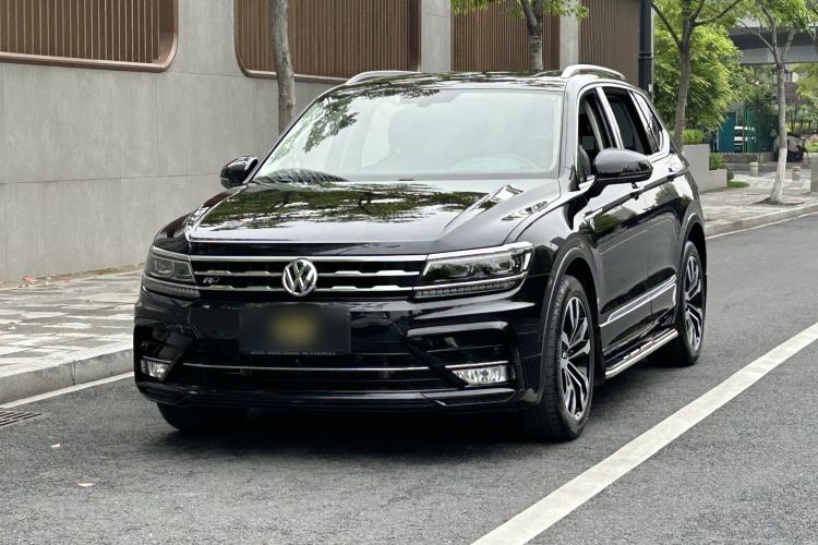 Used Volkswagen Tiguan L 2020 330TSI Automatic Two-Wheel Drive R-Line Flagship Version China VI Standard