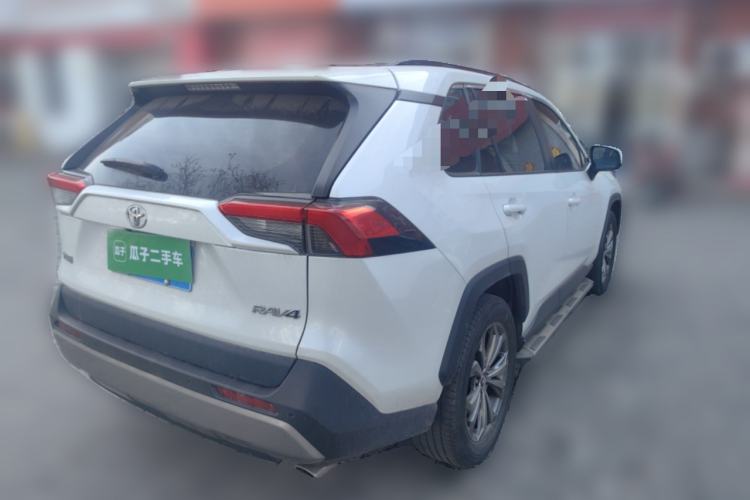 Used Toyota RAV4 2023 2.0L CVT Two-Wheel Drive Fashion Plus Edition Rear Right 45 Deg