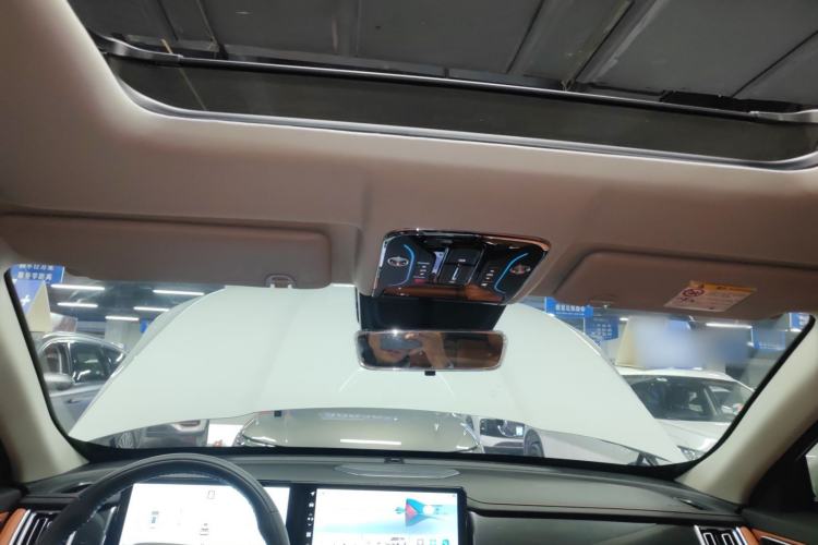 Used JETOUR Shanhai Shanhai L7 2024 1.5T 120km MAX+ 7-Seater
