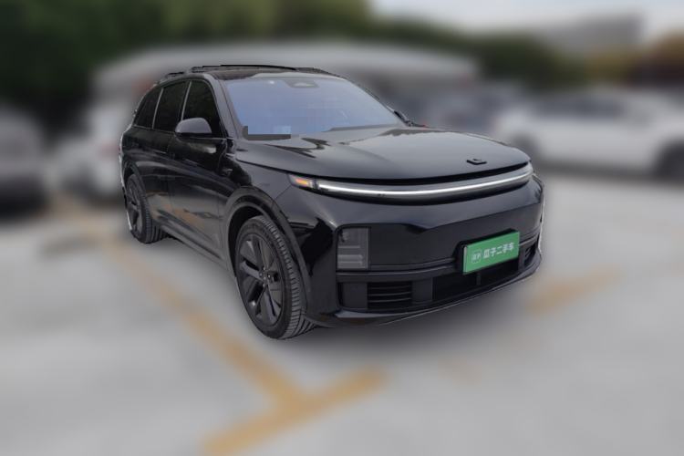 Used Li Auto L7 2023 Pro Model Front Right 45 Deg