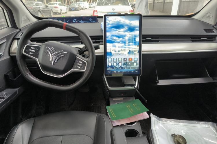 Used NETA V 2021 Long-Range Entertainment Edition Upgrade Model