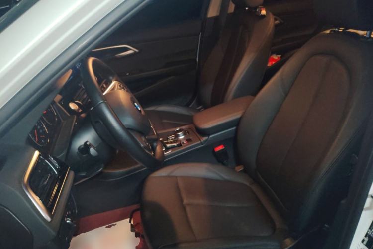 Used BMW 1 Series 2023 120i M Sport Edition Left Front Seat