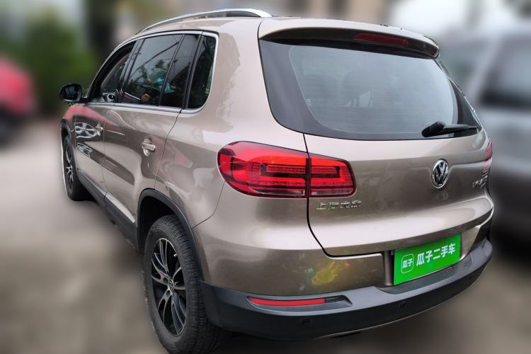 Used Volkswagen Tiguan L 2013 1.8 TSI Automatic All-Wheel Drive Luxury Model
