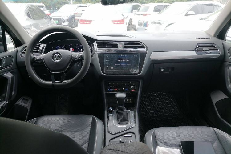 Used Volkswagen Tiguan L New Energy 2021 430 PHEV Plug-in Hybrid Flagship Edition Center Console