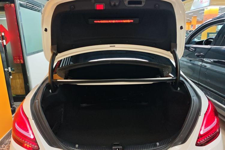 Used Mercedes-Benz C-Class 2021 C 200 L Fashion Edition Sport Version
