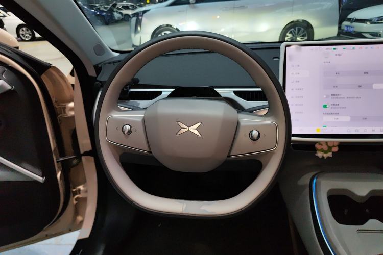 Used XPeng MONA M03 2024 620 with Ultra-Long Range
