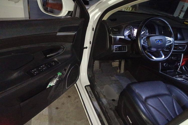 Used Geely Auto Emgrand GT 2017 1.8T Zunya Model
