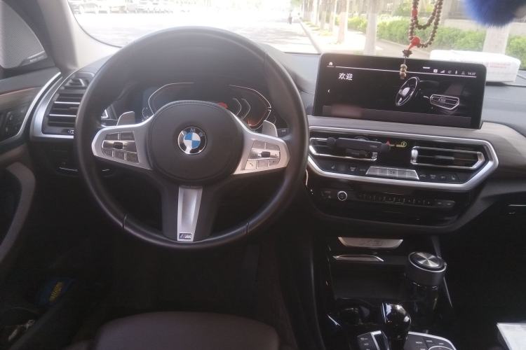 Used BMW X3 2023 xDrive30i Leading Model M Night Edition Package Steering Wheel