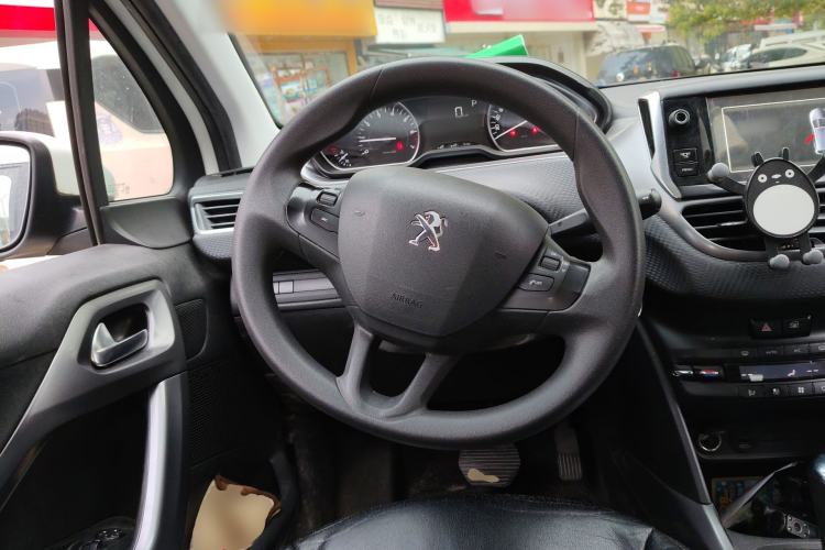 Used Peugeot 2008 2014 1.6L Automatic Fashion Edition