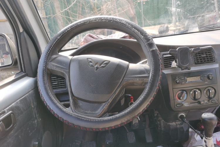 Used Wuling Rongguang 2021 1.5L Extended Standard-Grade Enclosed Window Vehicle Power-Assisted Version 5-Seater L3C