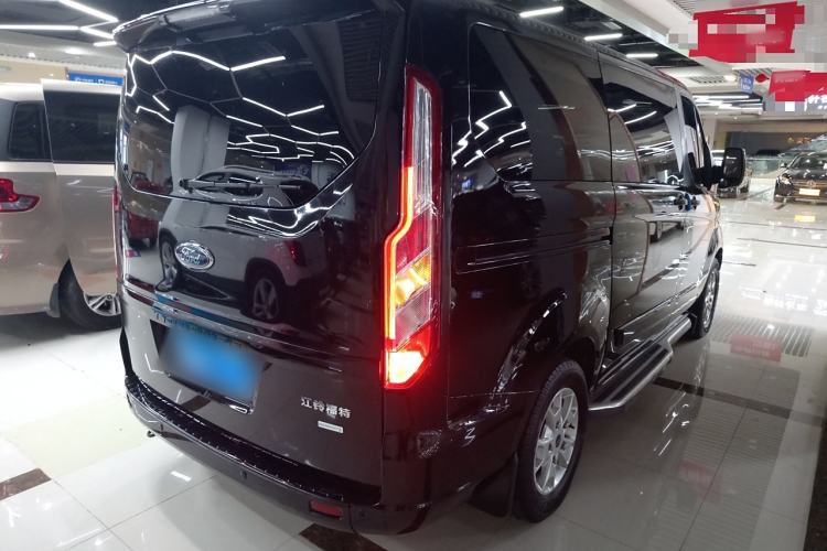 Used Ford Tourneo Custom 2020 2.0T Automatic Elite Edition China VI Standard
