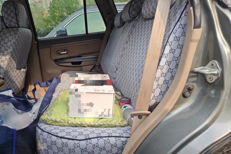 Used Haval H3 2010 Leading Edition 2.5 TCI Four-Wheel-Drive Ultra-Luxury Model Left Rear Seat