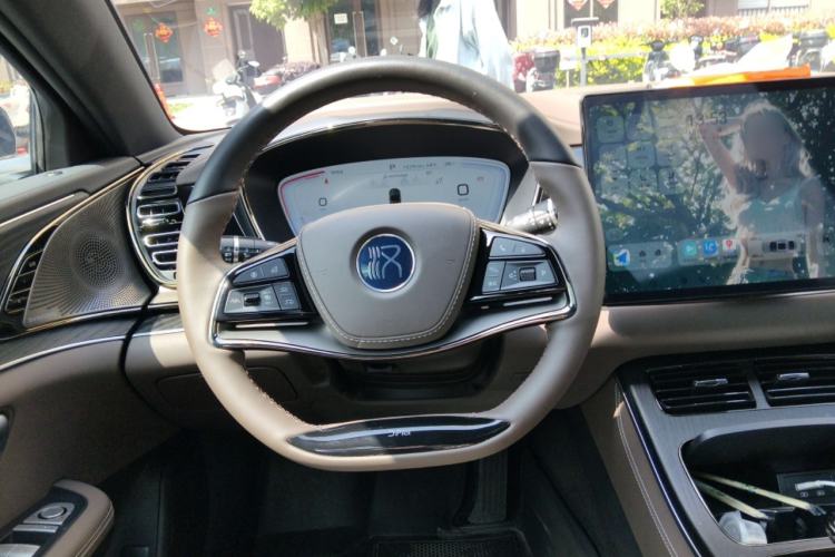 Used BYD Han 2023 DM-i Champion Edition 200KM Flagship Model